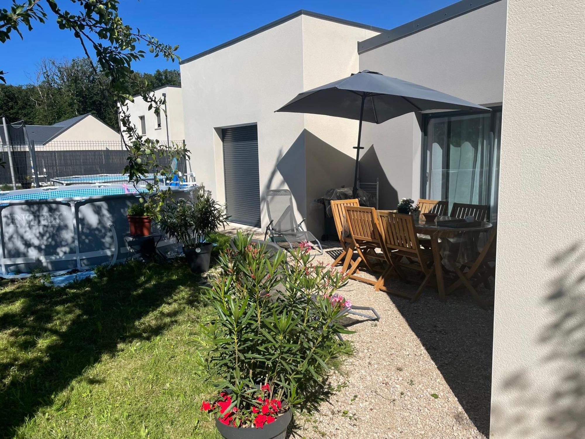 Quiniere - Entre Lac Et Foret - Hebergement Independant Avec Espace Kitchenette Blois Exterior photo